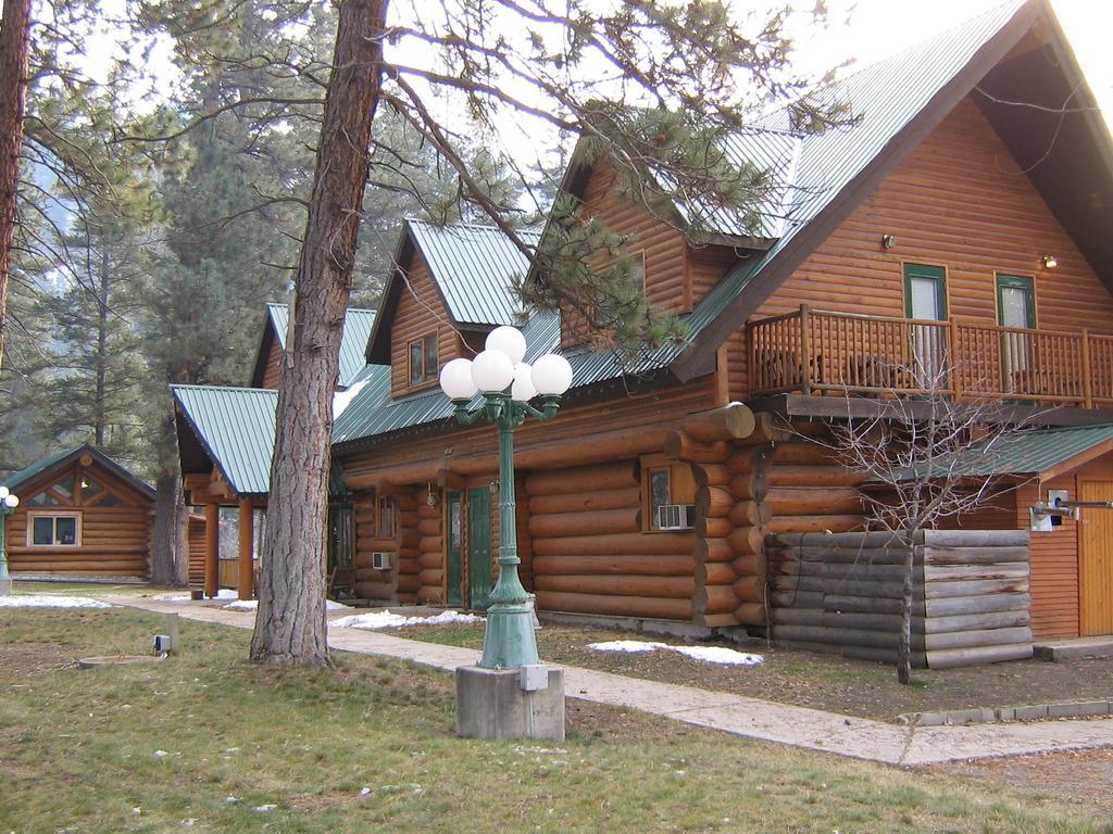 פרינסטון Rainbow Lake Castle Resort מראה חיצוני תמונה